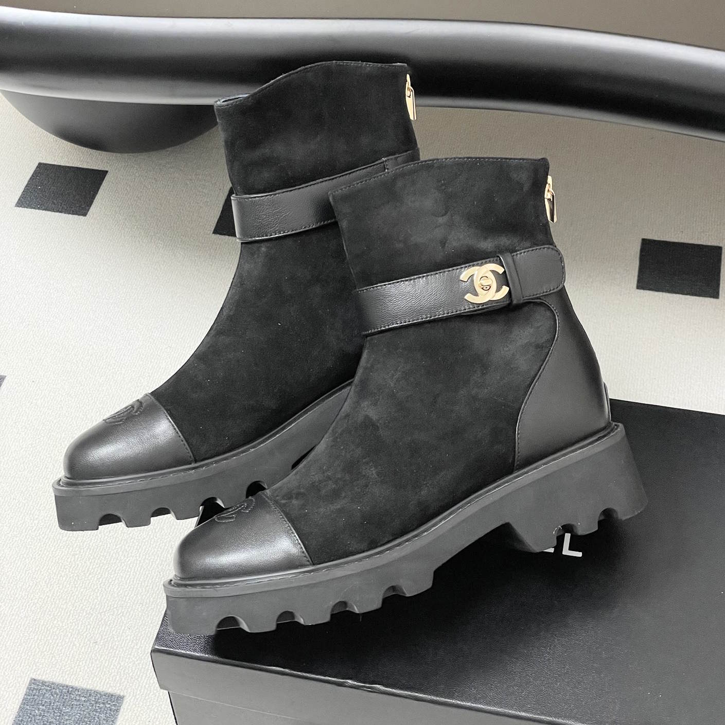 CHL Woman Boots 2 Color's