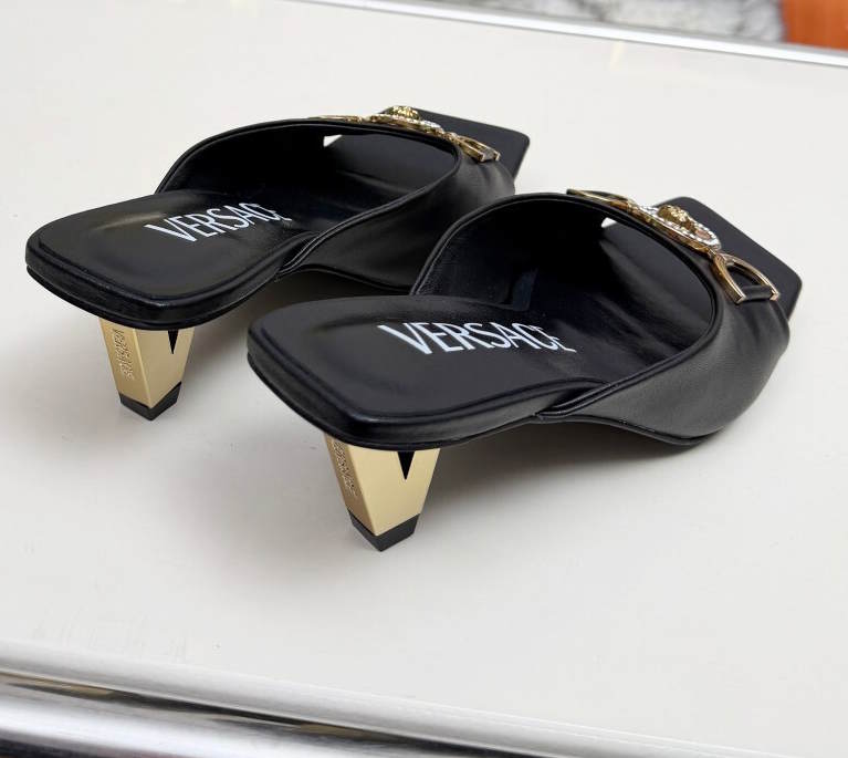 VRC Slippers Woman 2 Color's