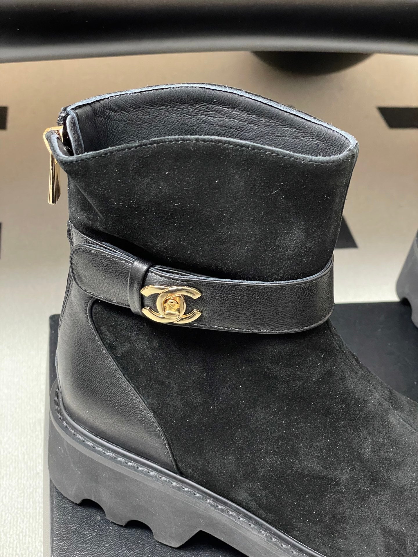 CHL Woman Boots 2 Color's