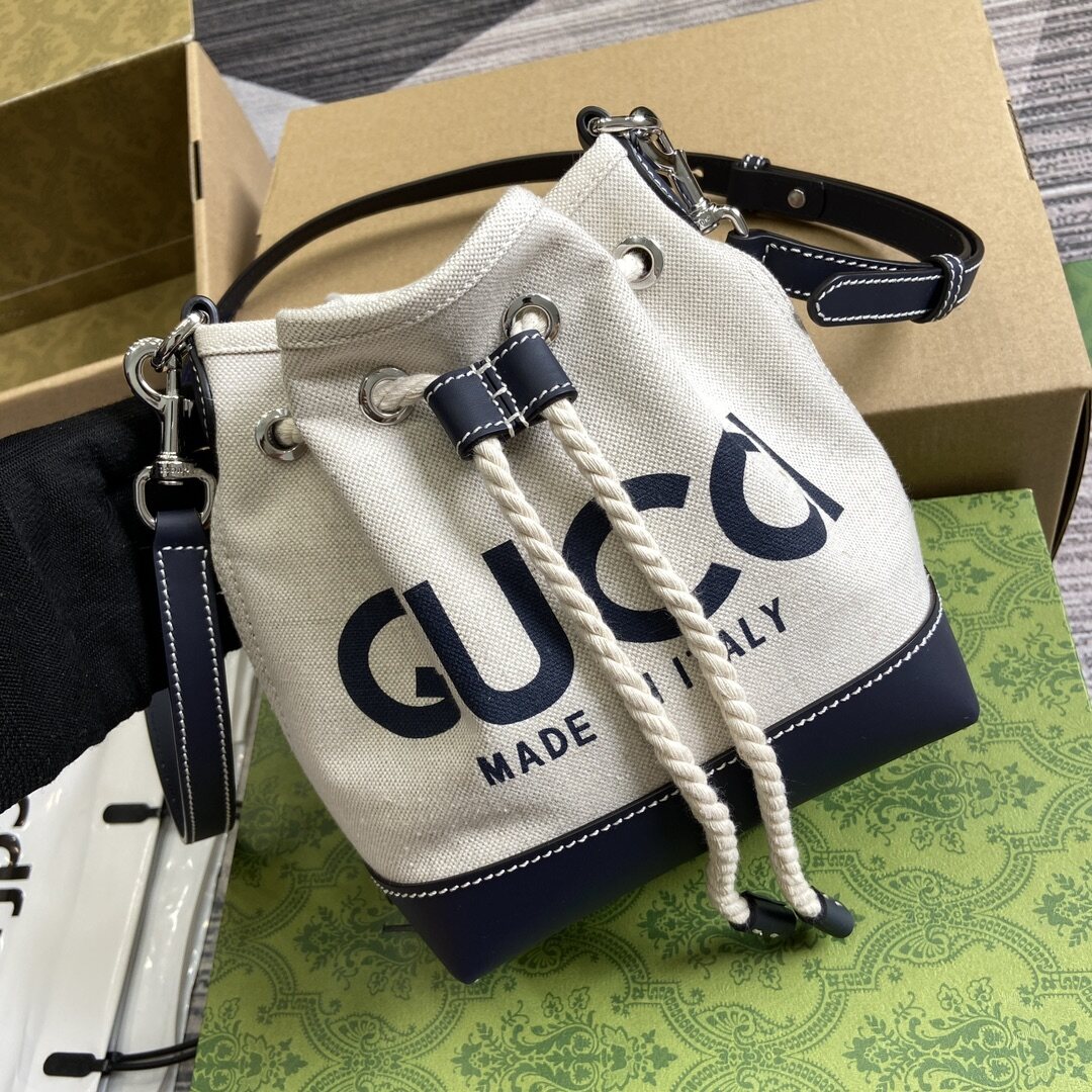 GU Canvas Logo Mini Drawstring Bag 2 Color 's 21 cm