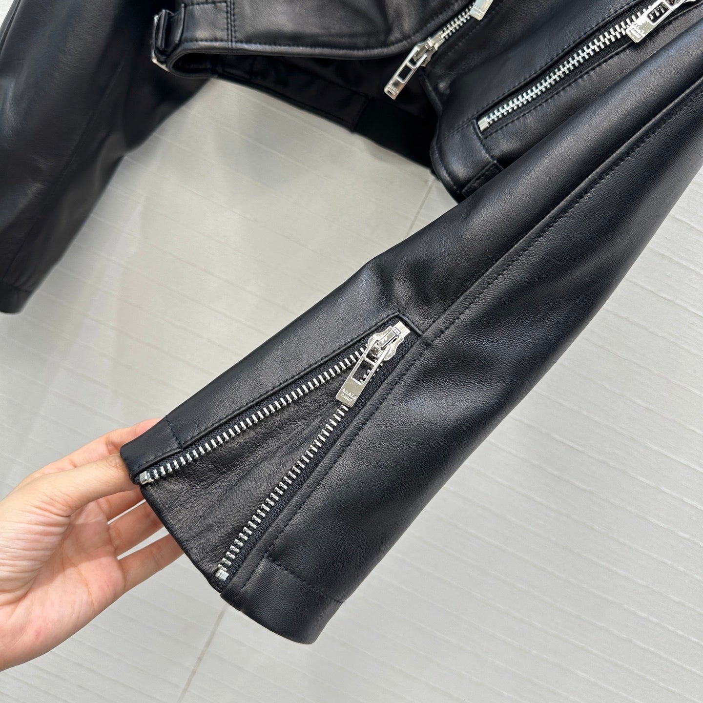 AL1A  Leather Jacket Woman