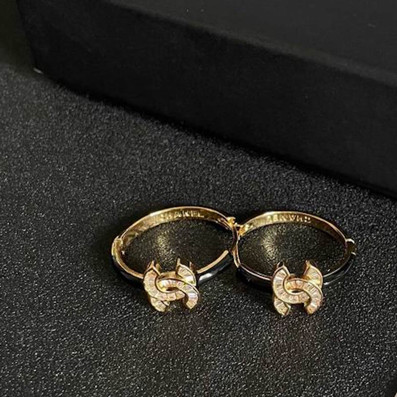 CHL  Fashion Earring
