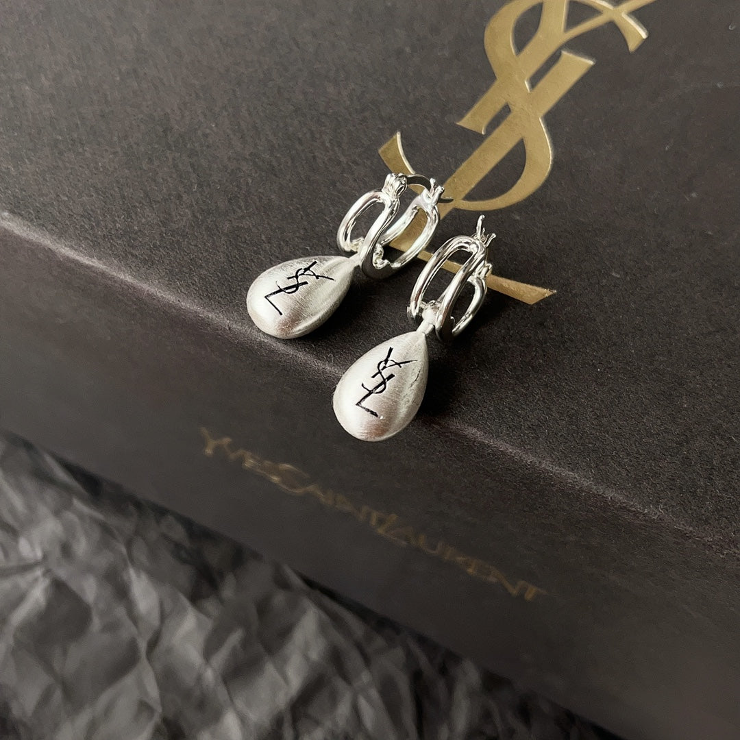 Y L   Fashion earrings  SALE-min order required