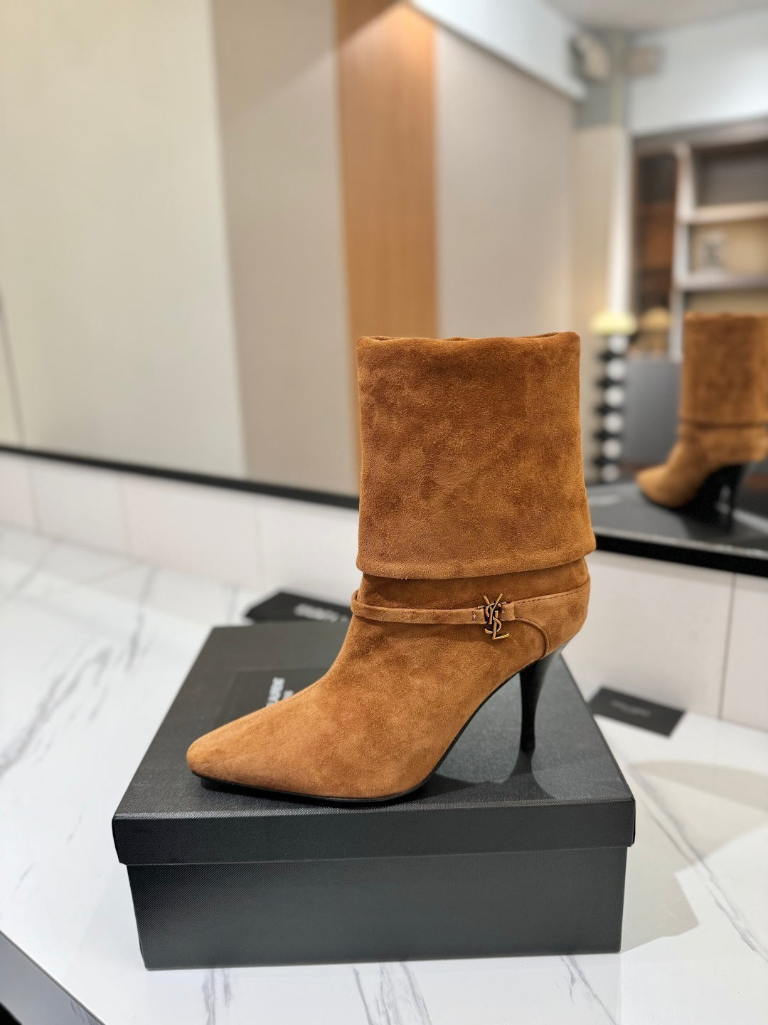 Y L   Woman Boots 3 Color's
