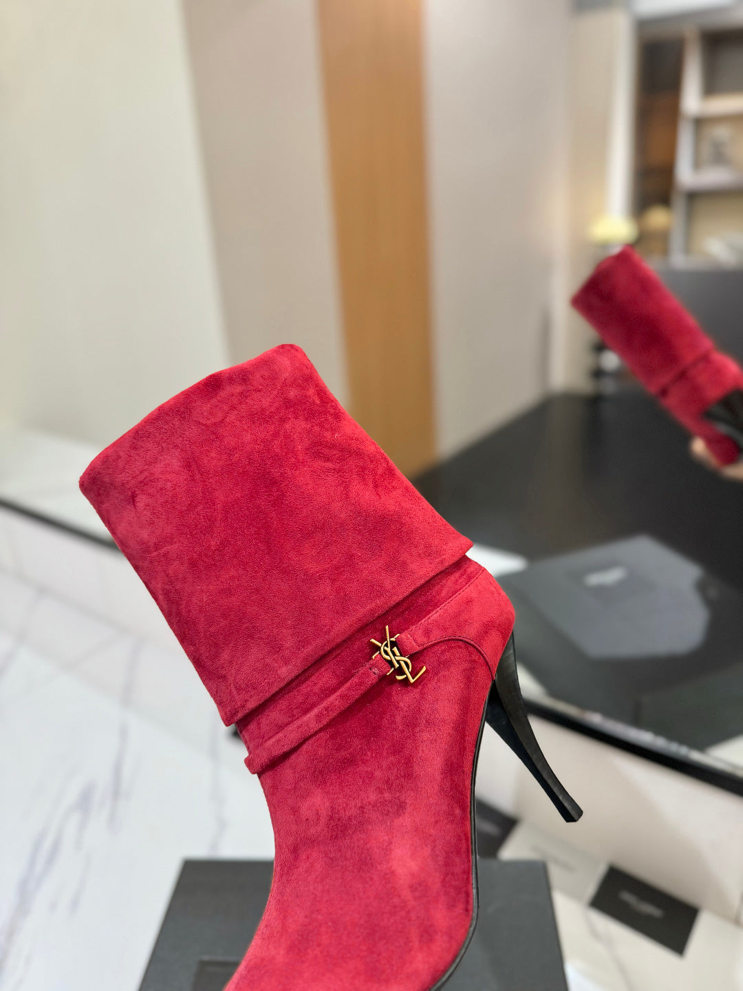 Y L   Woman Boots 3 Color's