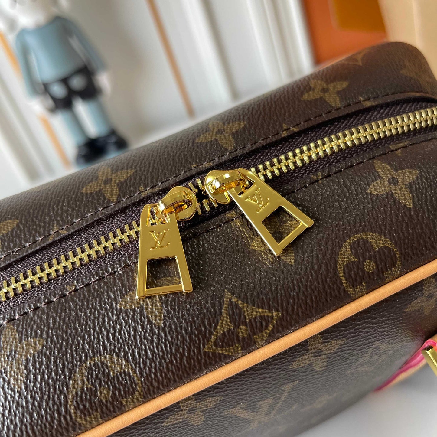LU bag Monogram 26 cm