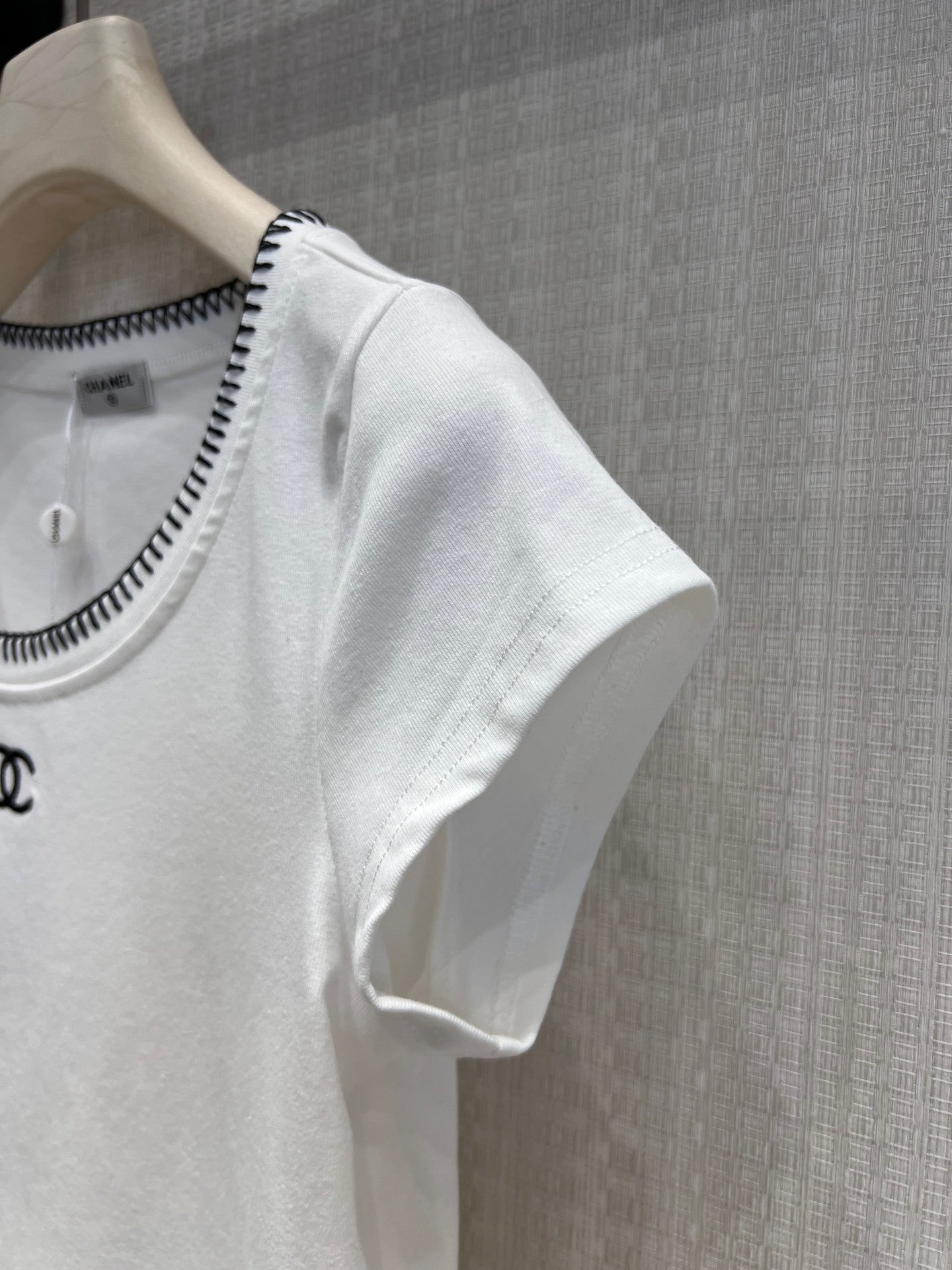 CHL  T - Shirt Woman short sleeve 2 Color's stones