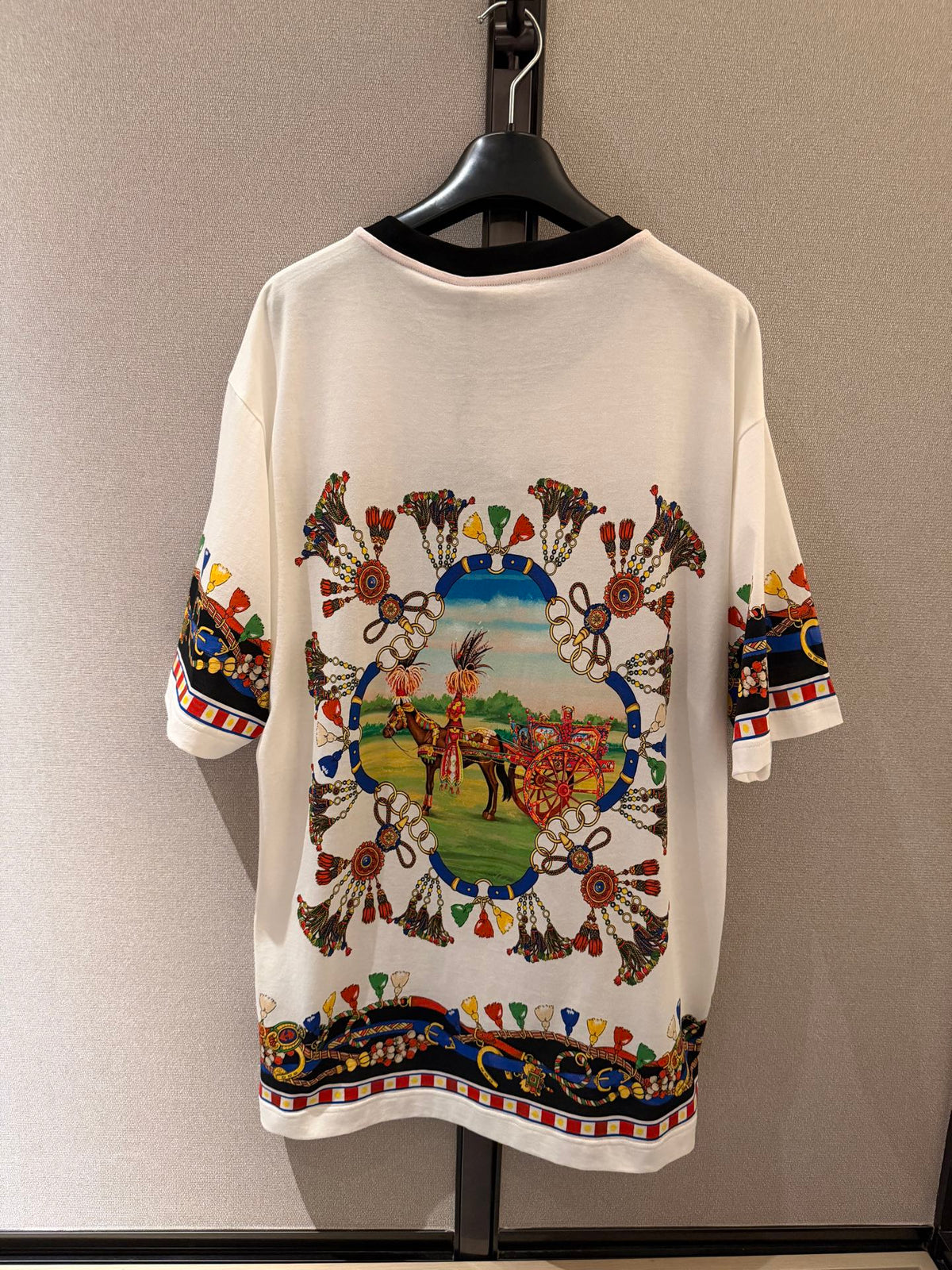 G D  T- Shirt  Woman