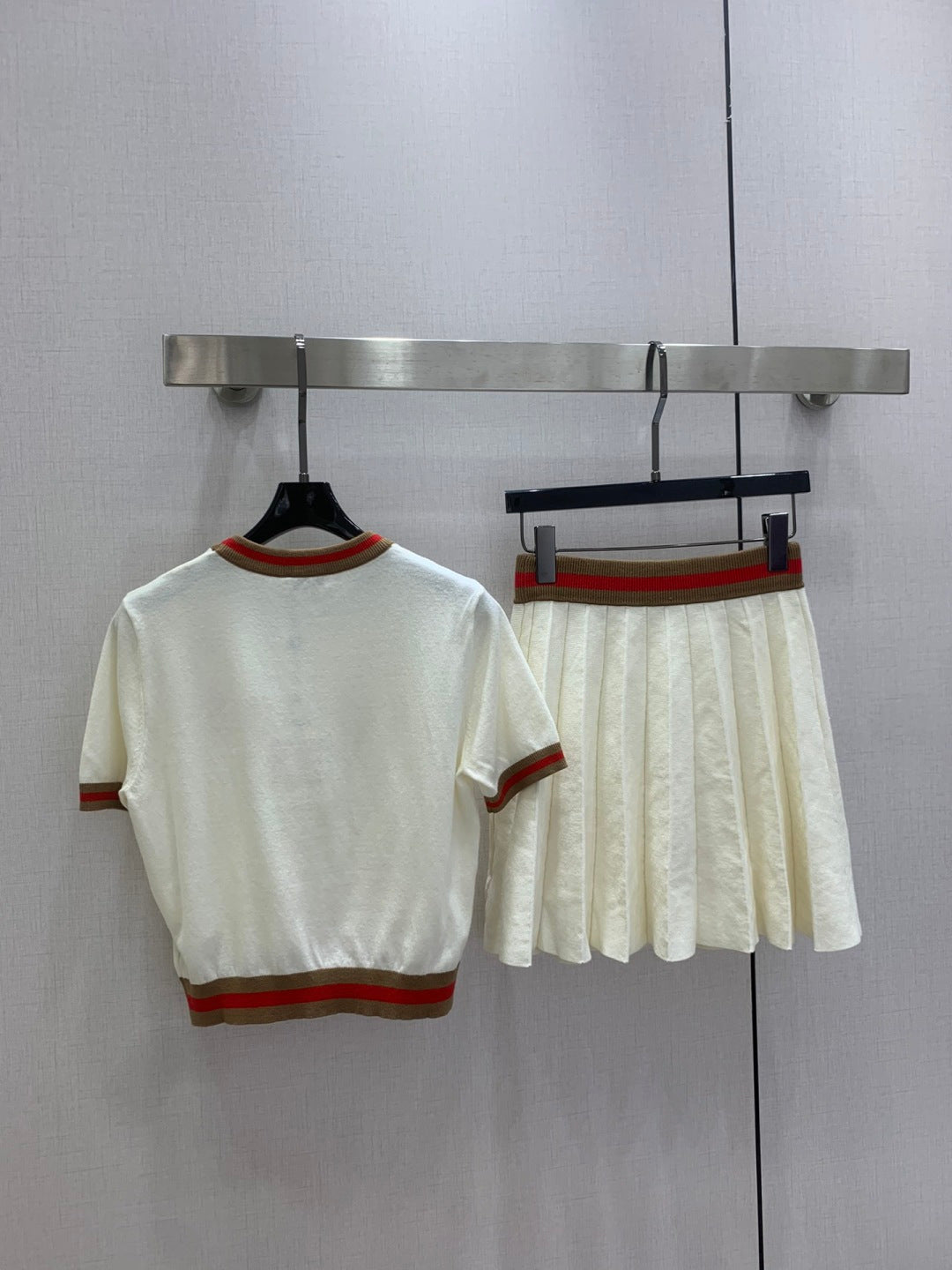 CHL Woman Sweater  Skirt set 2 Color's GQ