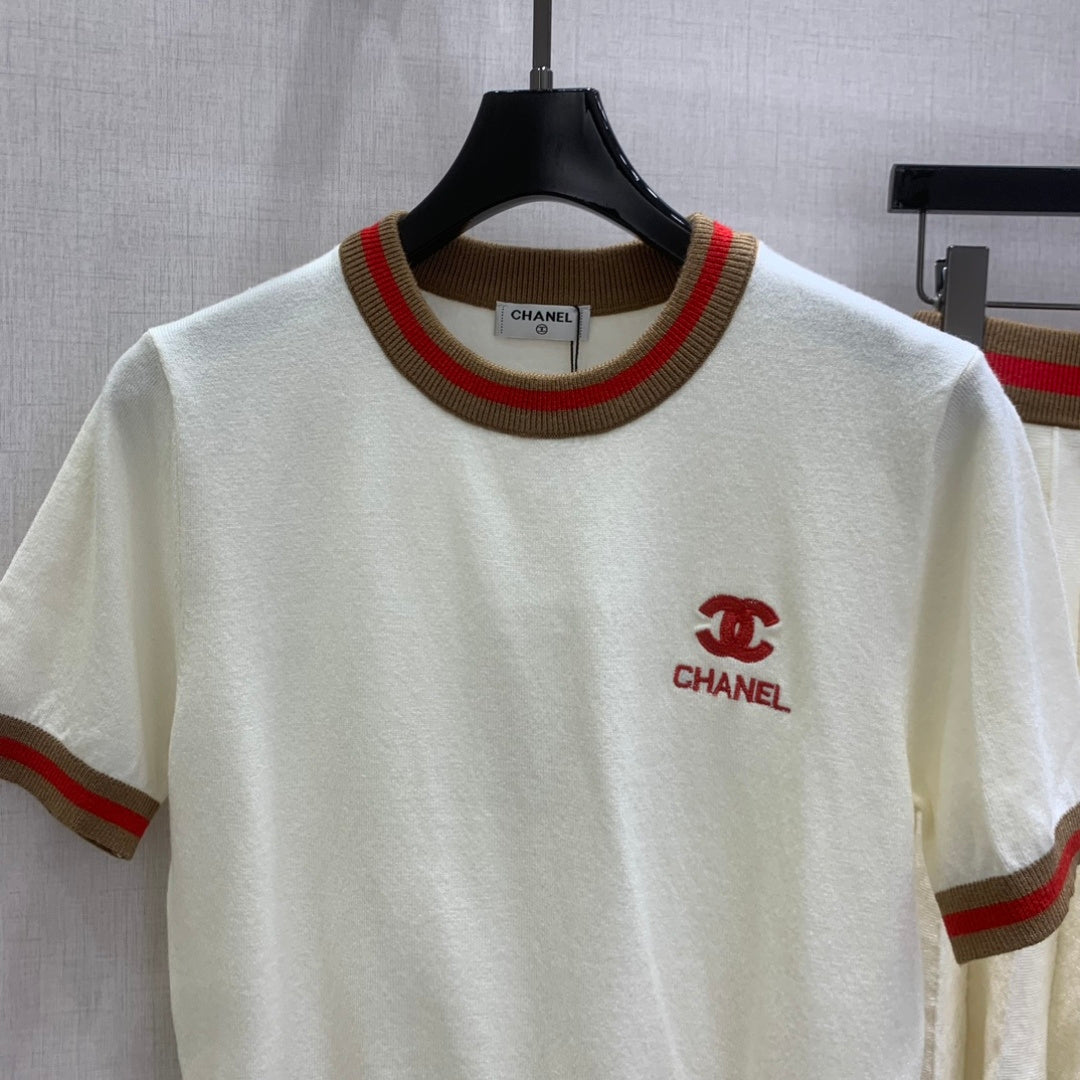 CHL Woman Sweater  Skirt set 2 Color's GQ
