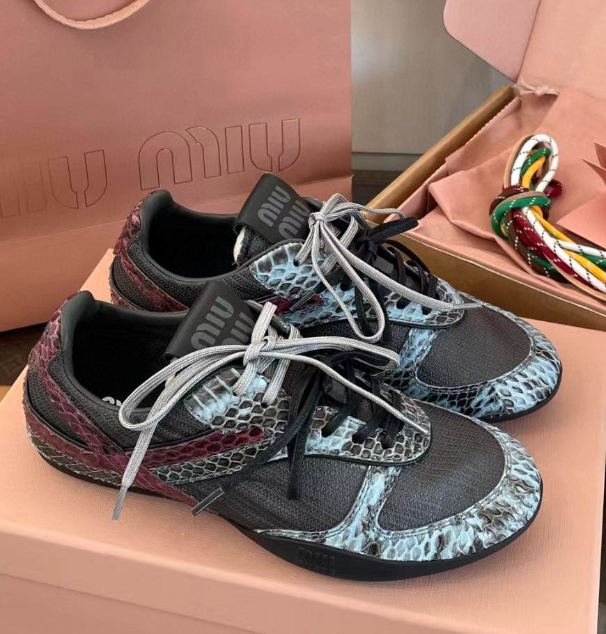 MI MI  Sneakers Woman 2 Color 's