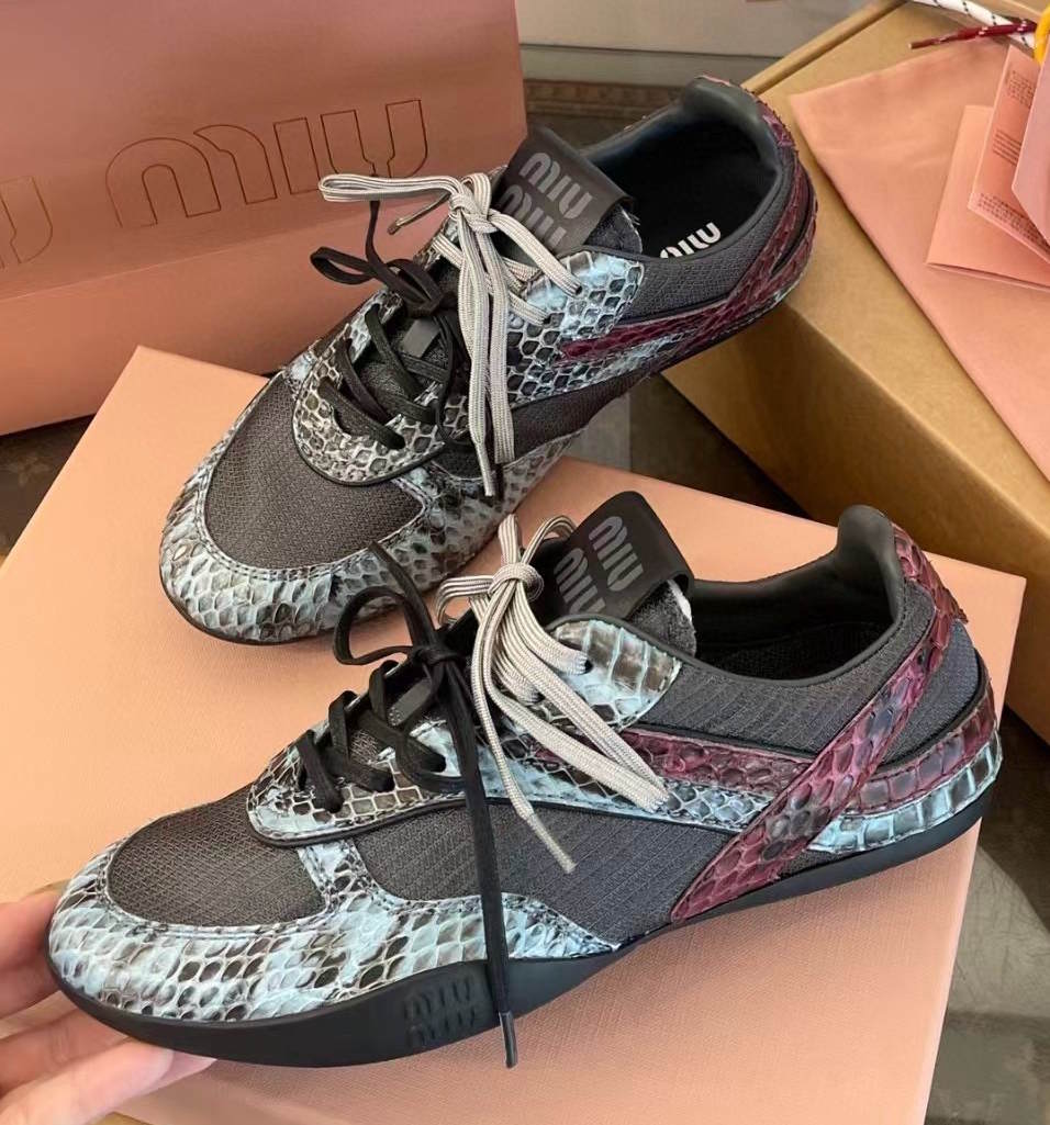 MI MI  Sneakers Woman 2 Color 's