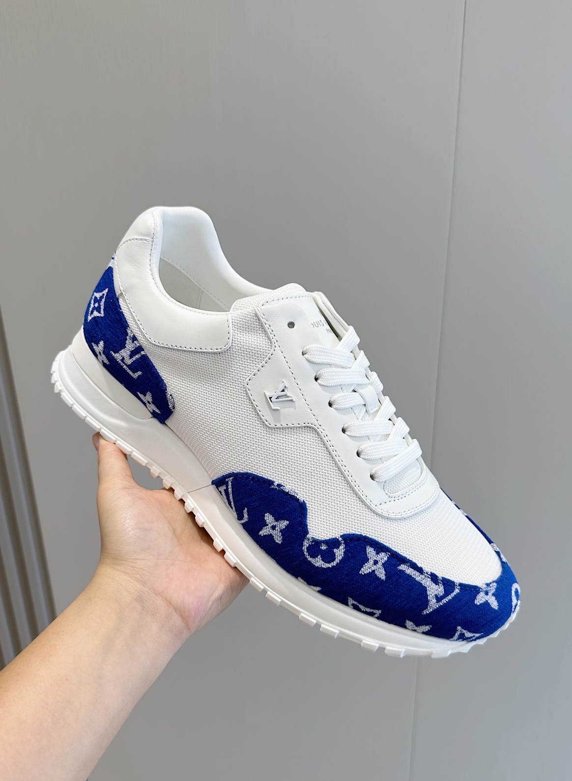 LU  Sneakers Trainers 2 Color 's