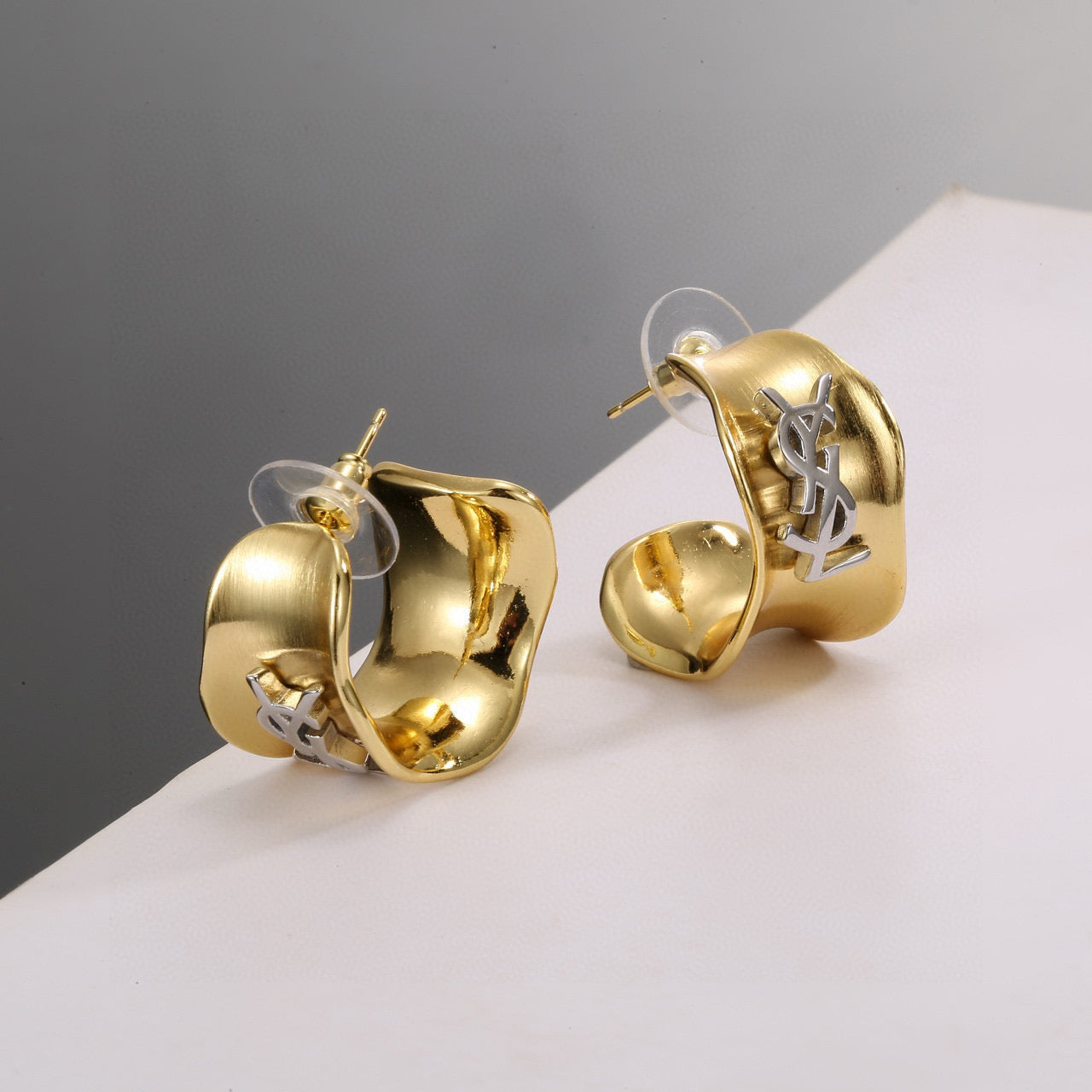 Y L  Fashion earrings