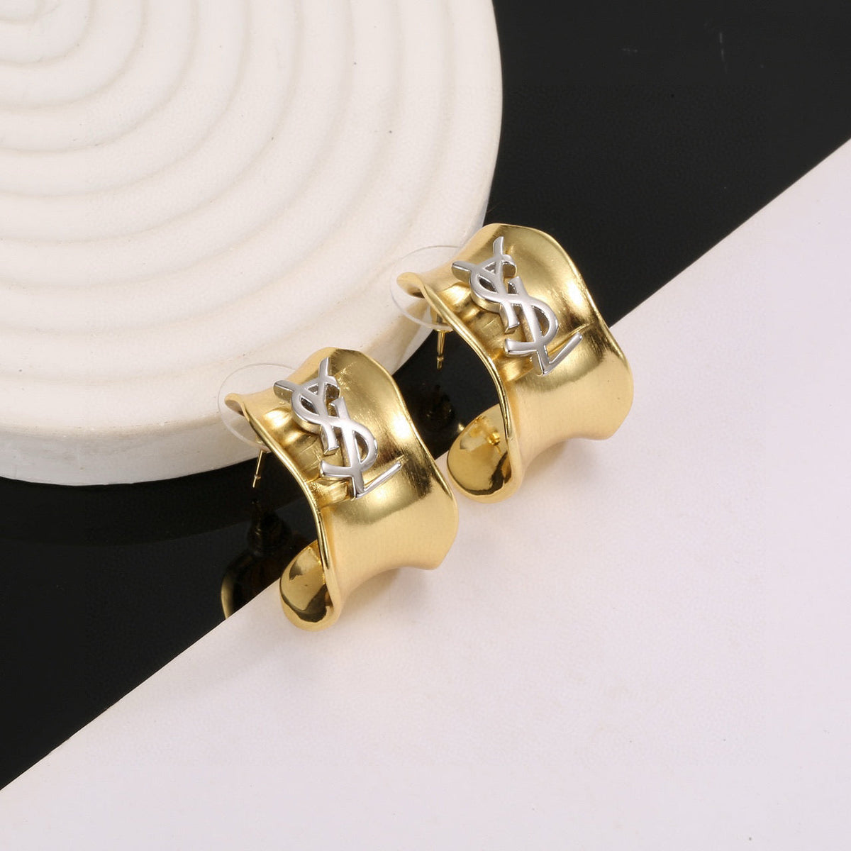 Y L  Fashion earrings
