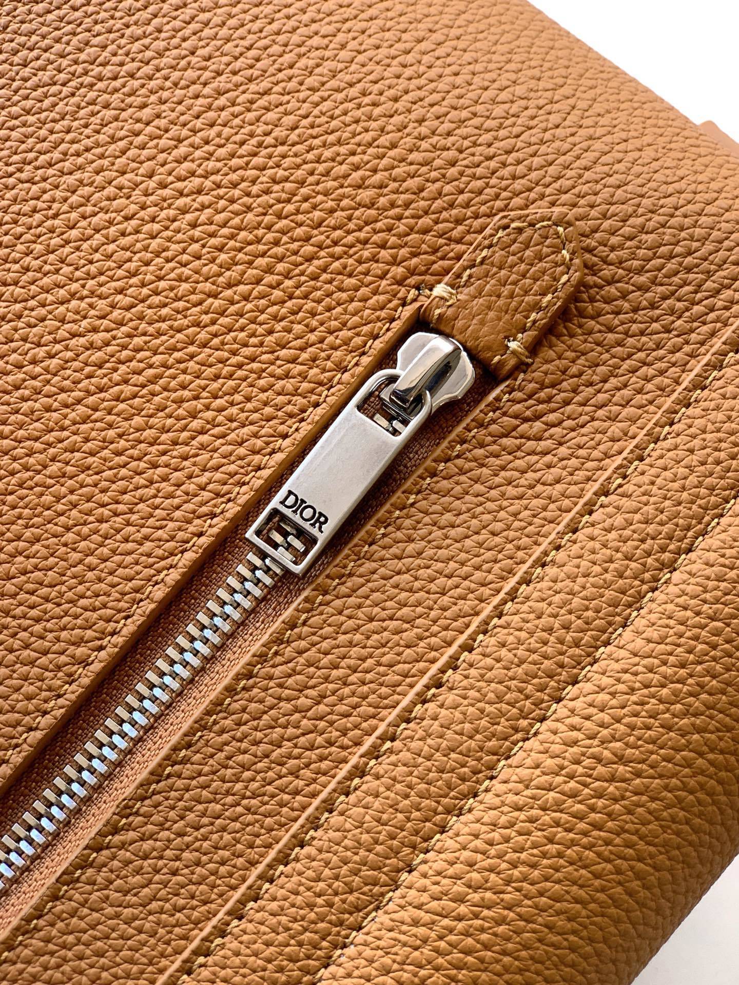 CHD Privé Messenger Bag with Flap 33 cm  2 Color's