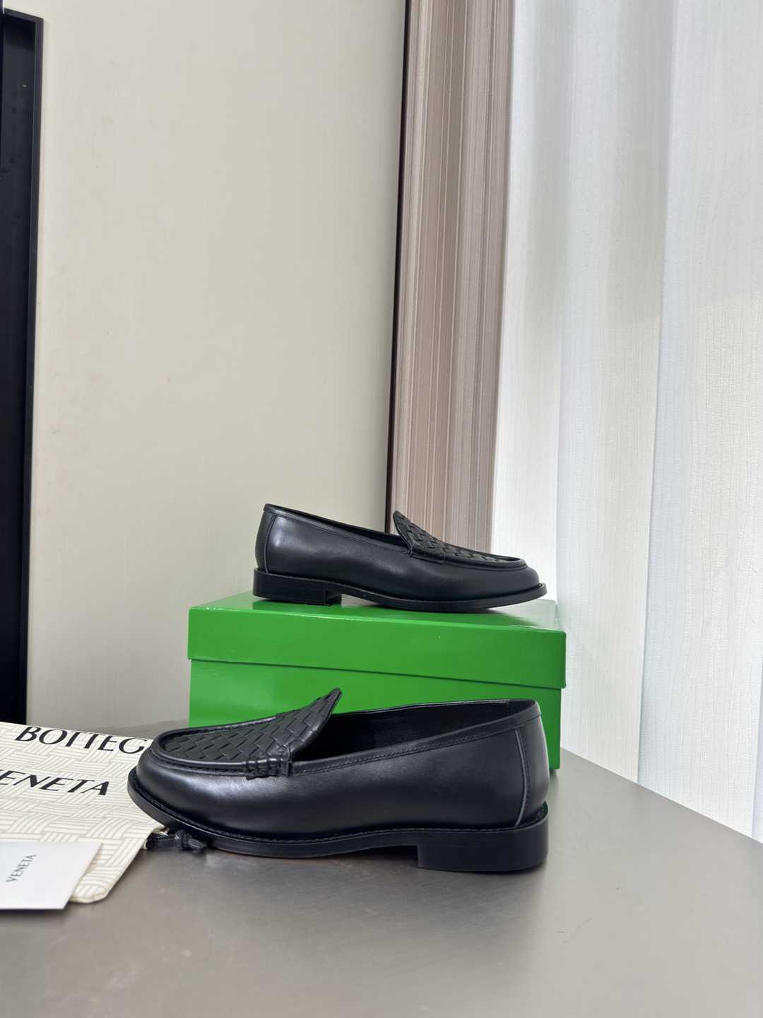 BOT VENET Shoes  Man Size 4 Color's