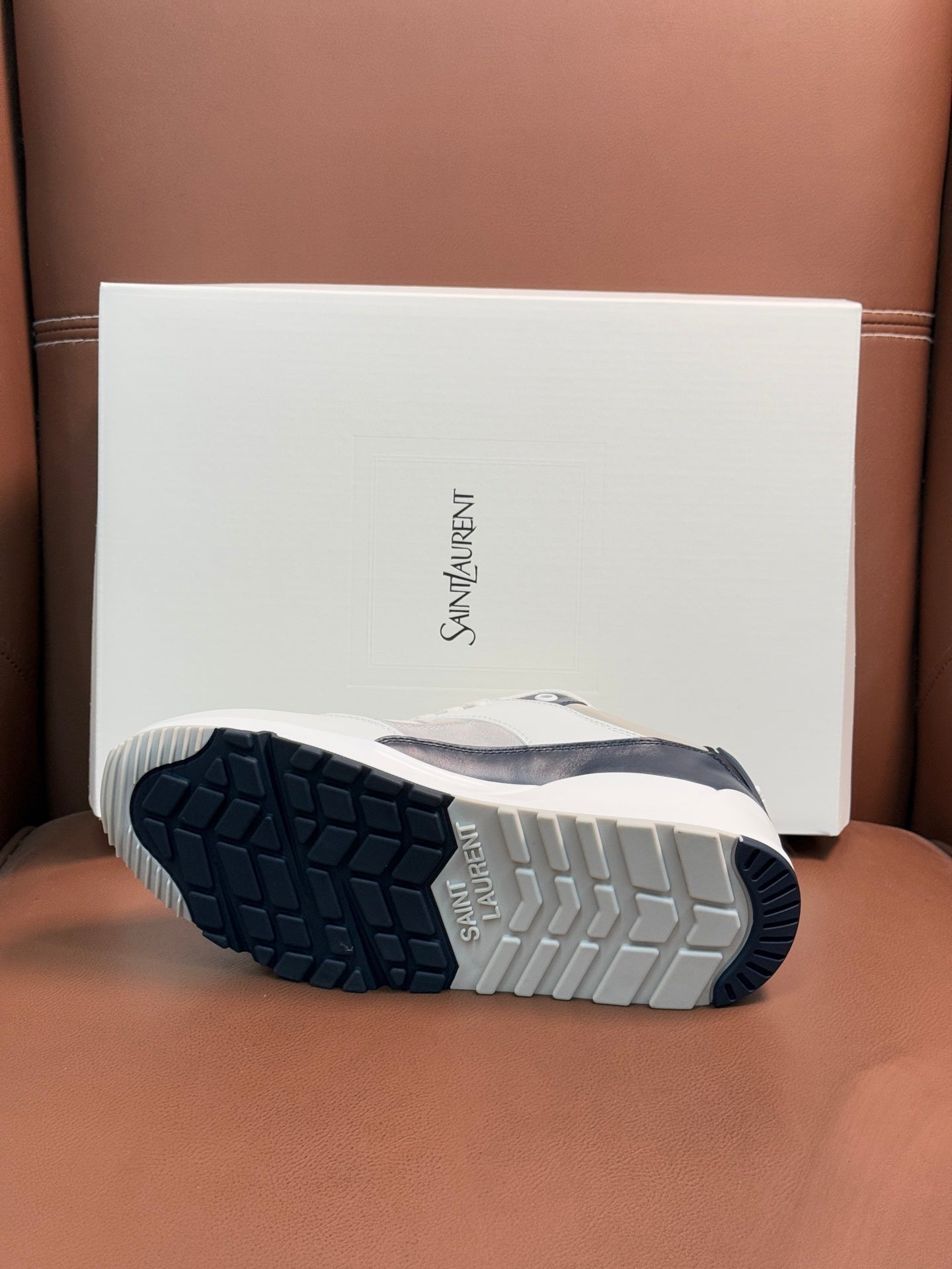Y L Sneakers Man size