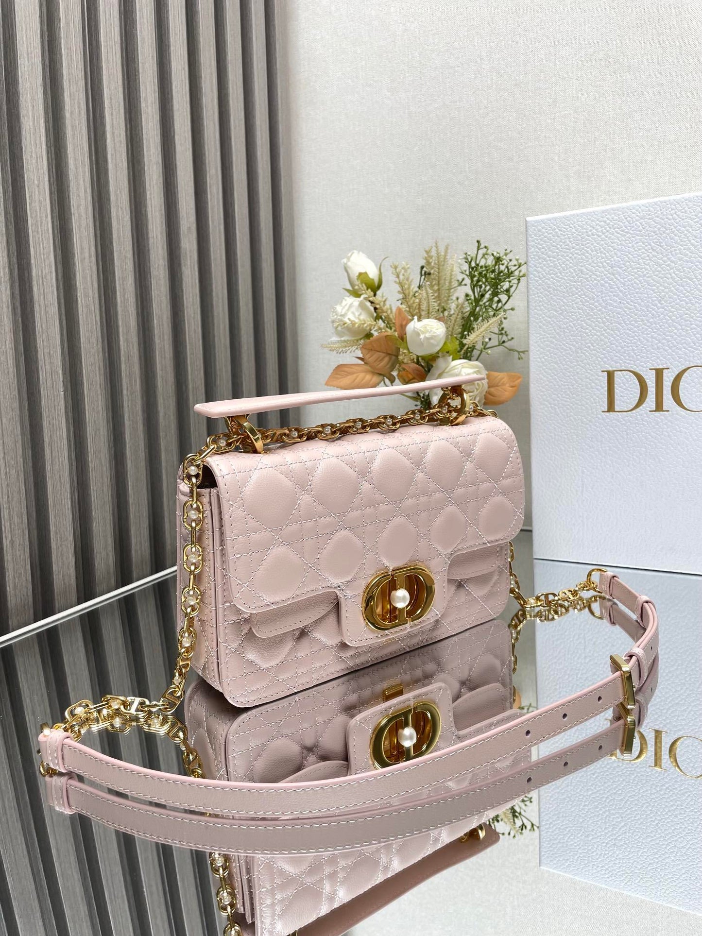 CHD  Jolie Top Handle Bag Small 22 cm 2 Color's