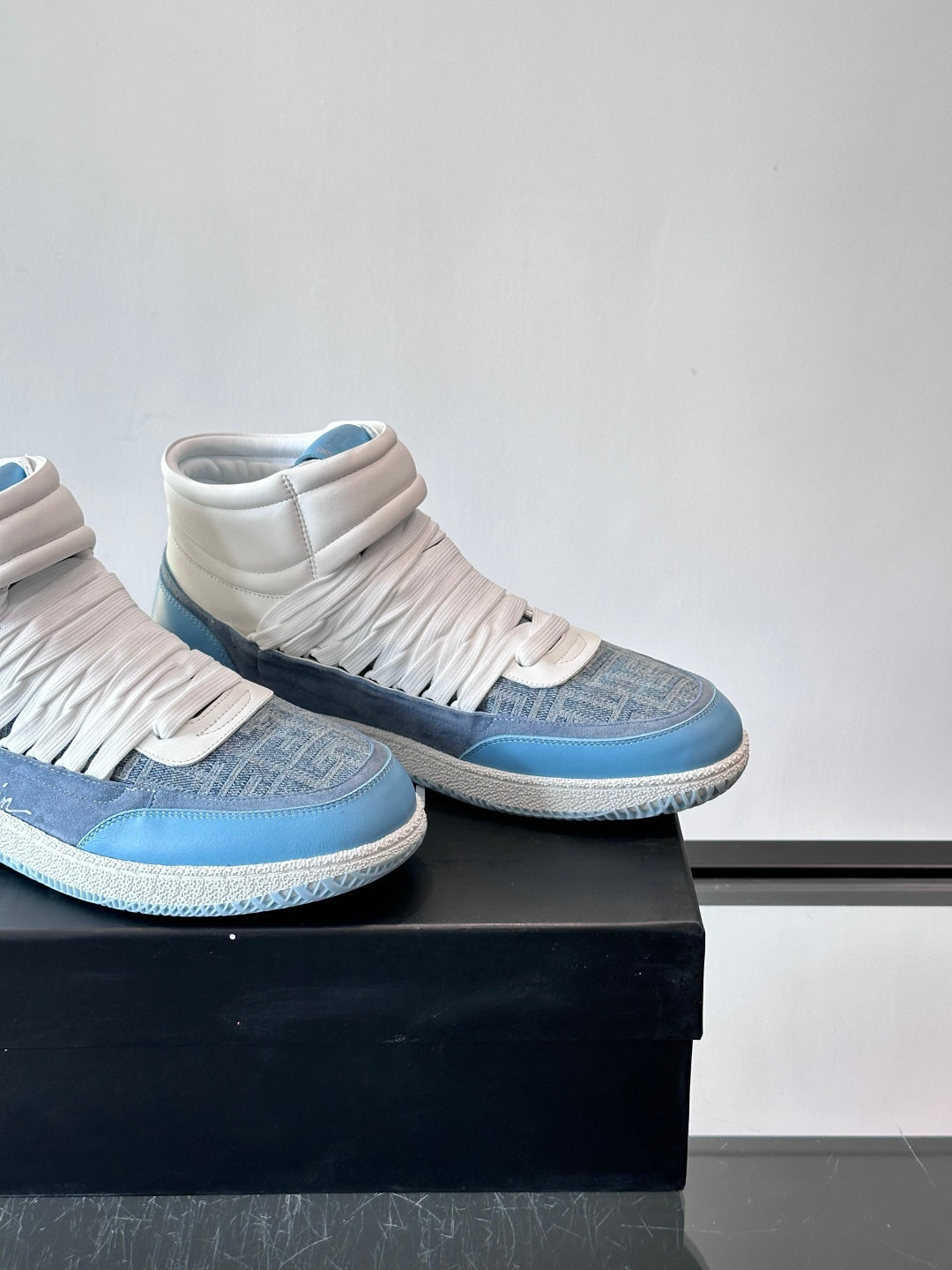 BALM runner  Sneakers  3 Color's High