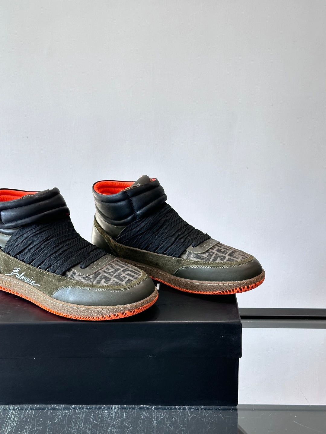 BALM runner  Sneakers  3 Color's High