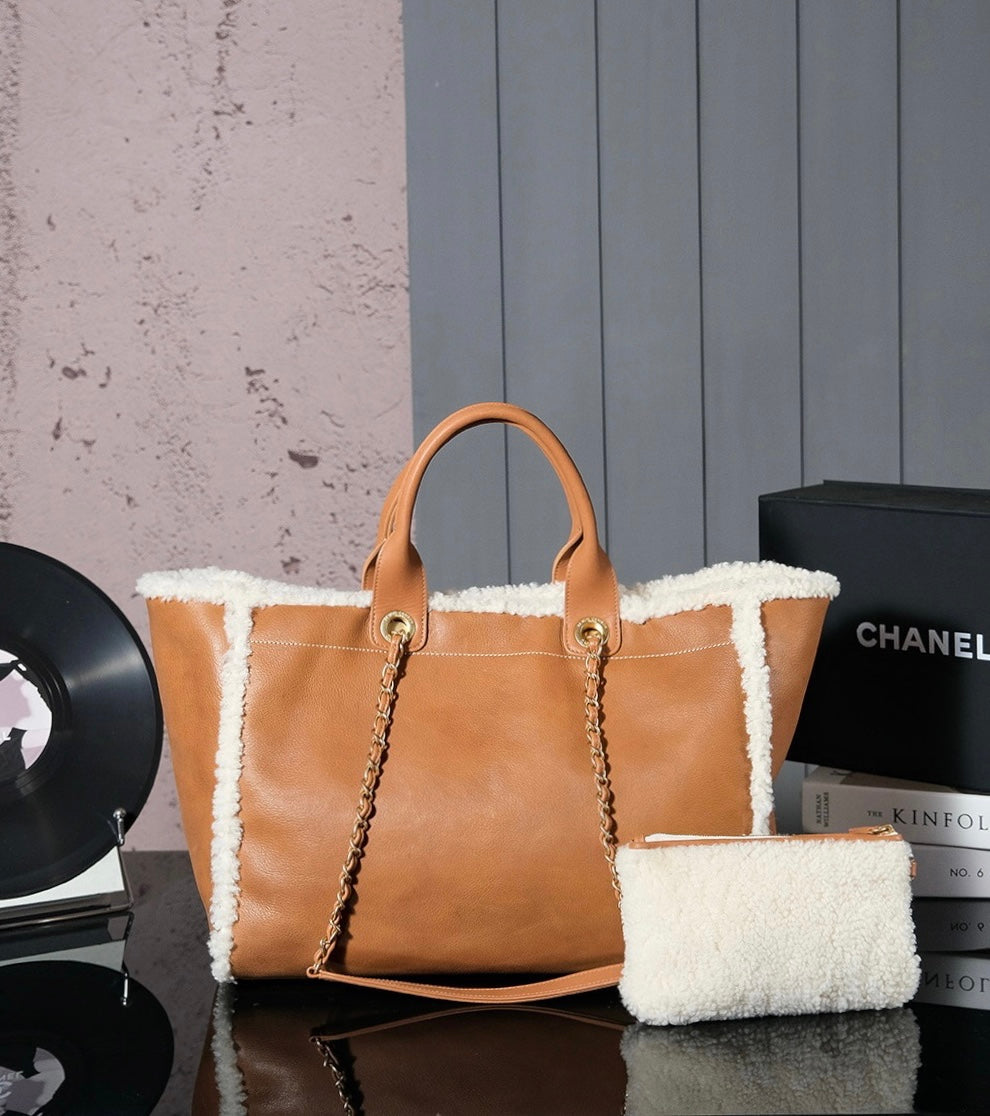 CHL Shearling Tote  Bag  38 Cm