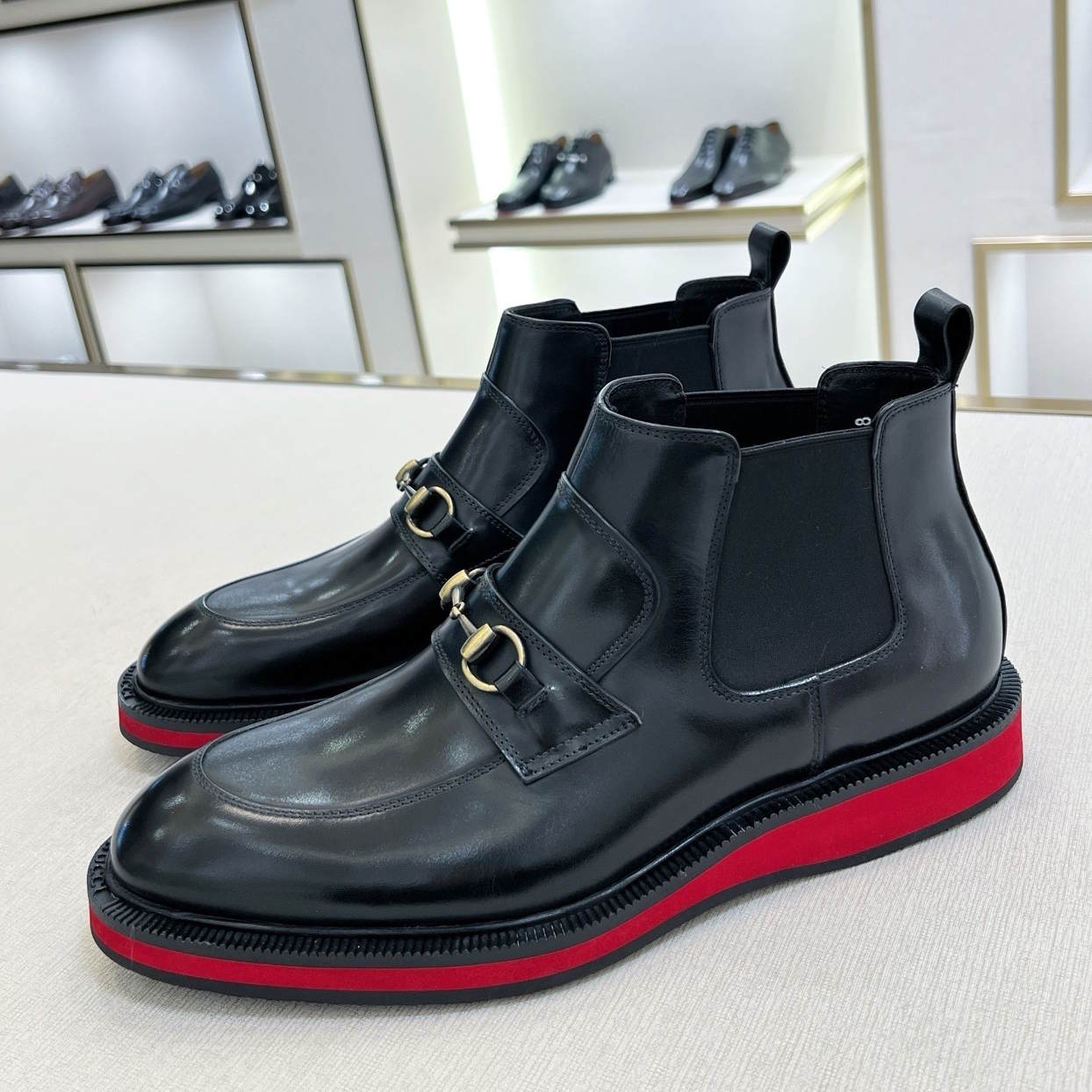 GU  Shoes Man 46