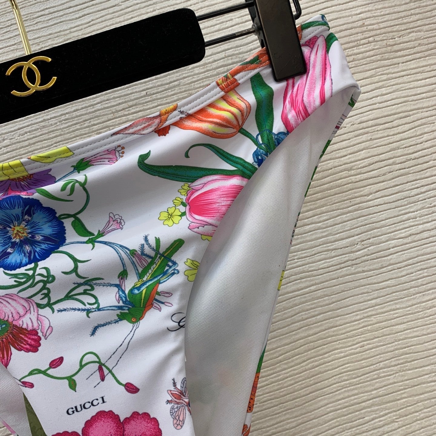 GU Swimsuit Bikini