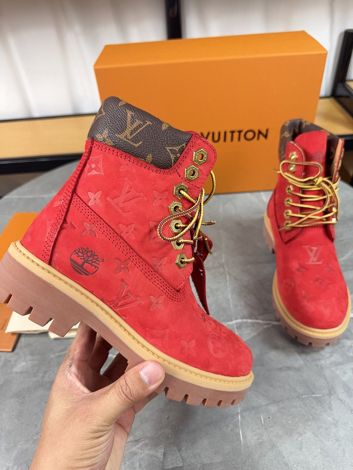 LU x TIMBER LAND  Boots 9 Color's