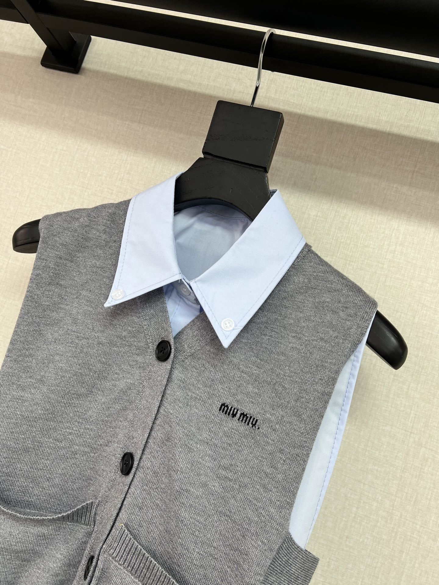 PRD Woman Jacket 2  Color's GQ