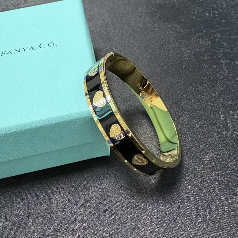 TIFF   Fashion Bracelet 3 Color's