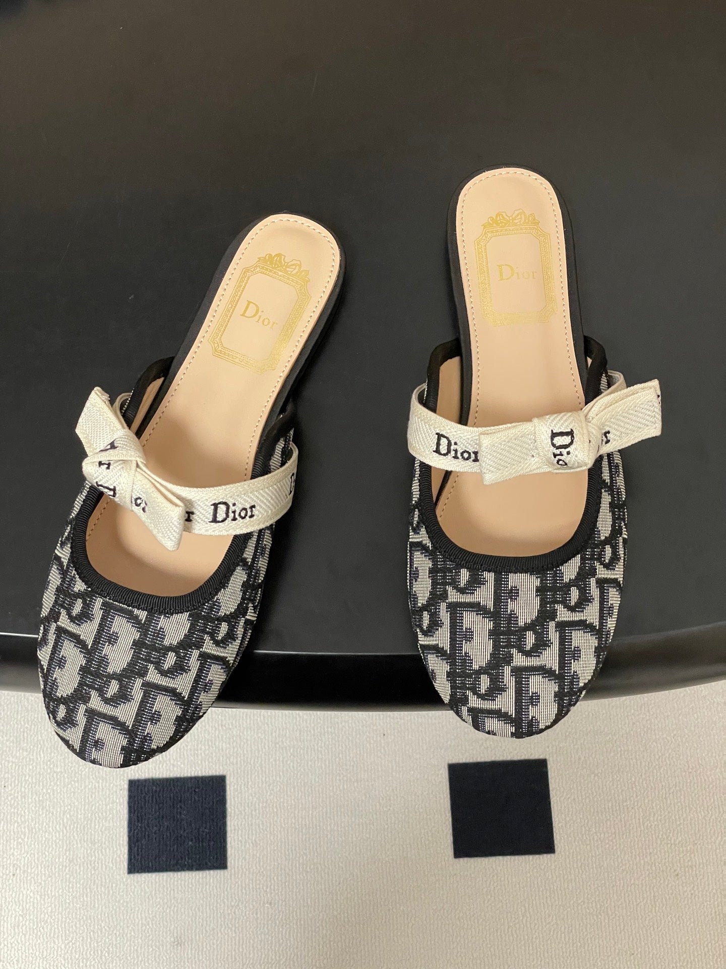CHD  Mule  slippers Woman