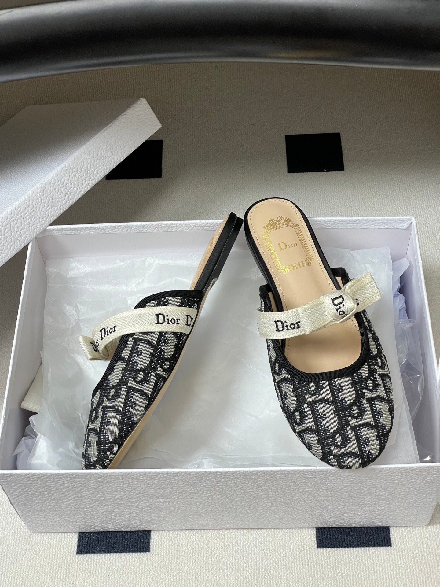CHD  Mule  slippers Woman