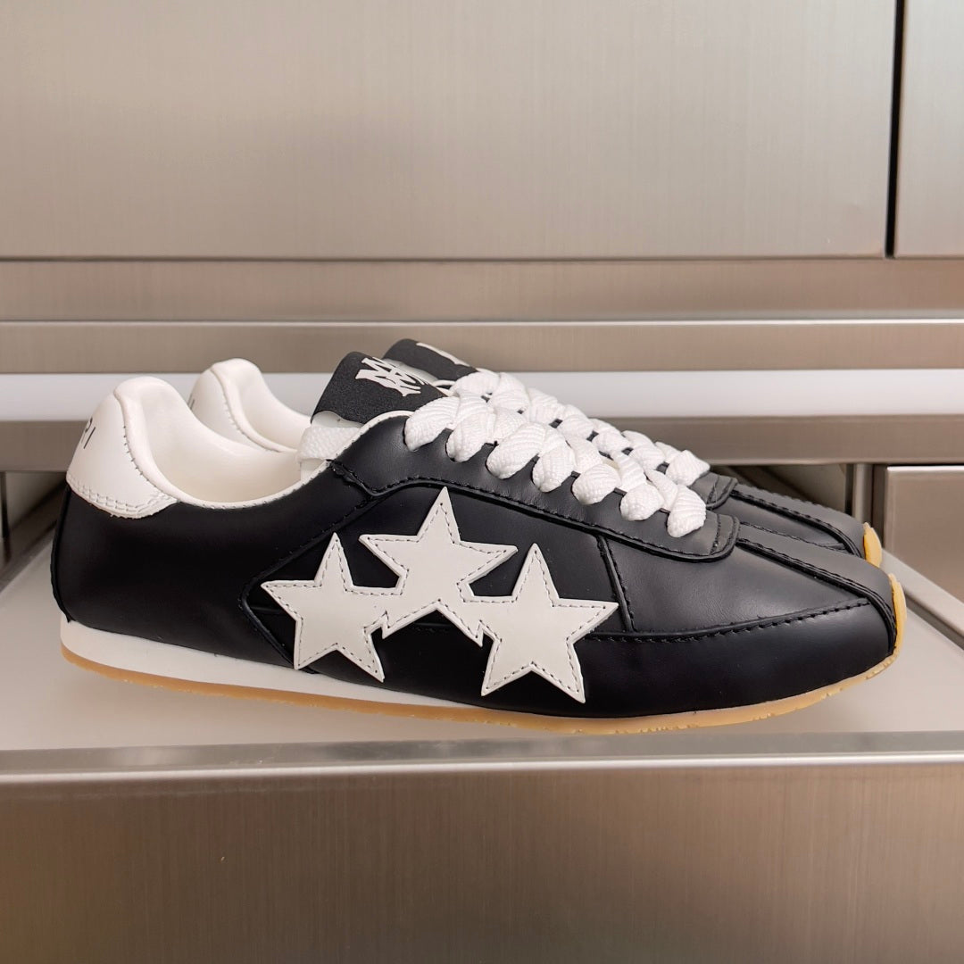 AMR runner  Sneakers