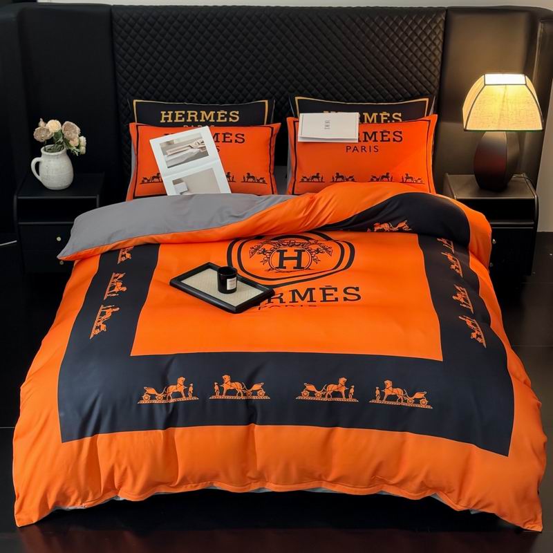 HRM Bedding Set
