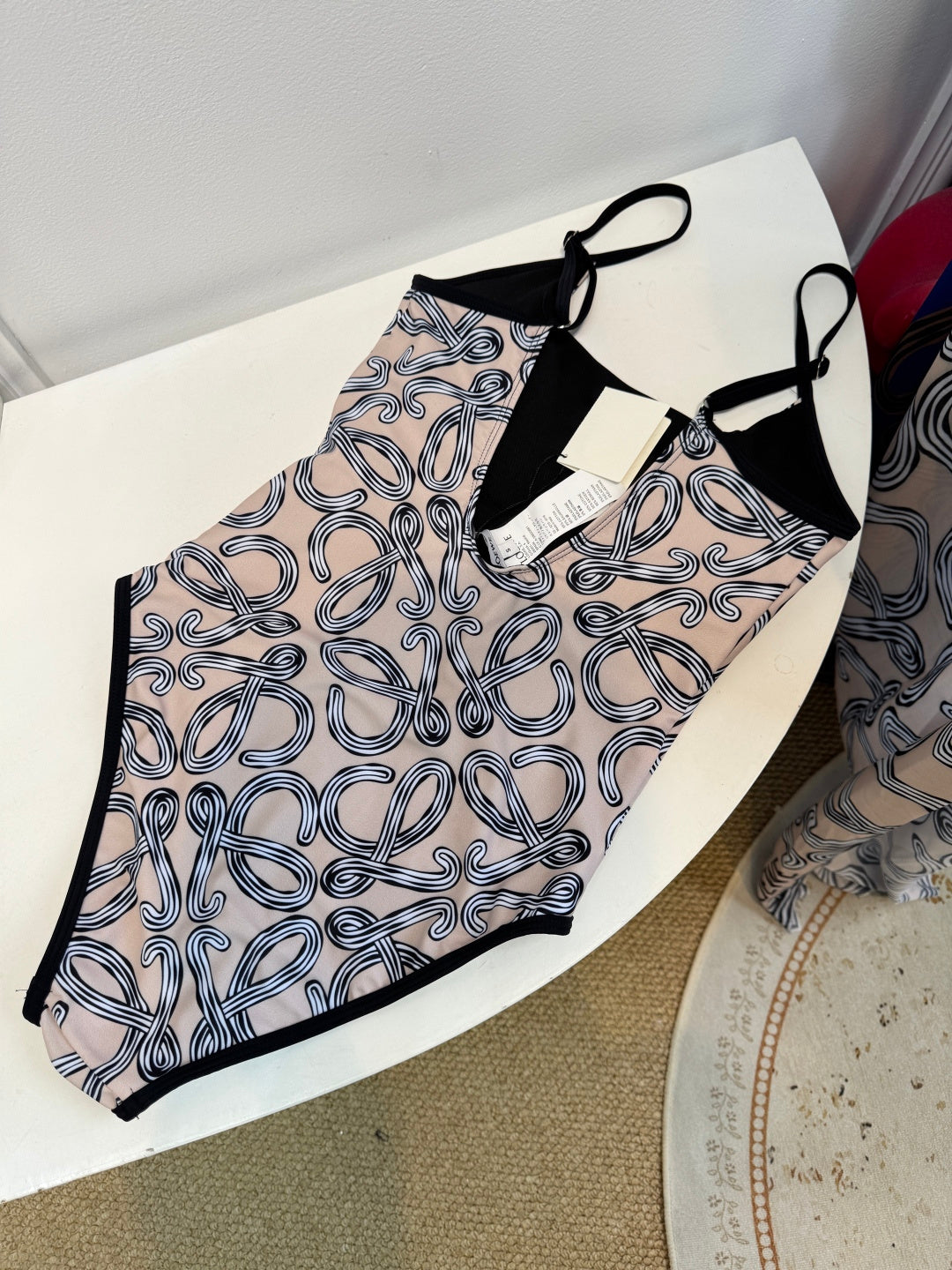LOEVE Swimsuit Bikini 2 Color's