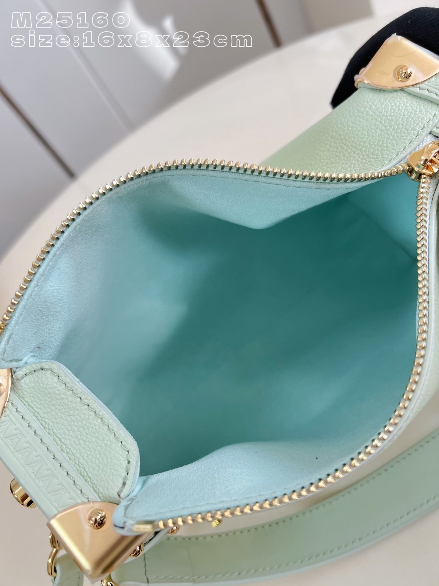 LU  Trunk Small  Bag 16 Cm 2 Color's
