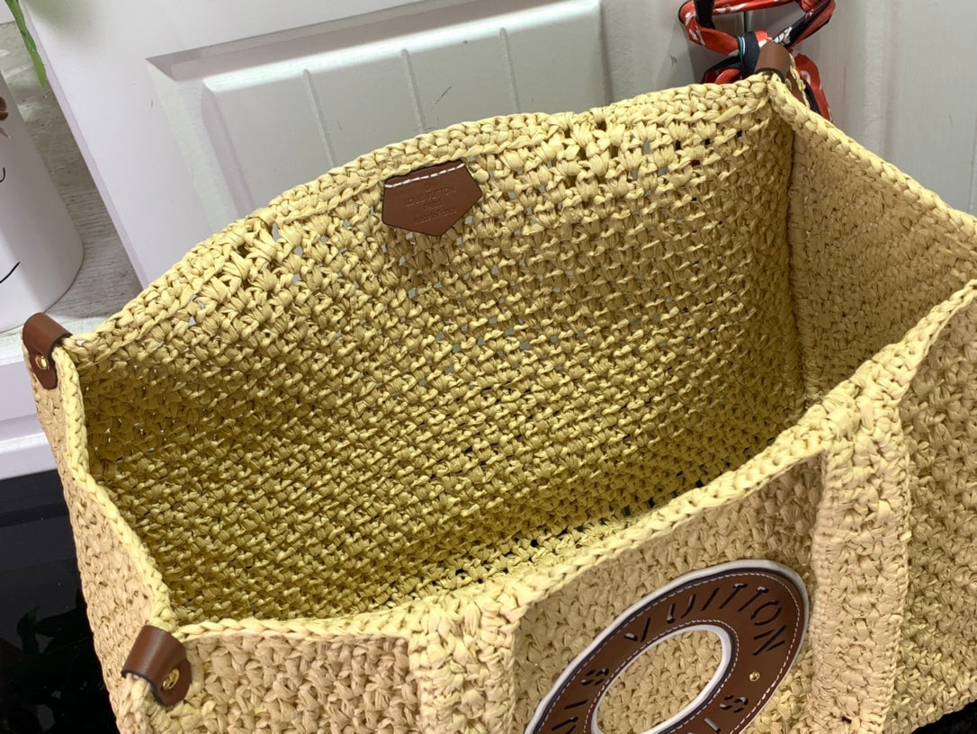 LU  Tote  Bag  Raffia 38 cm