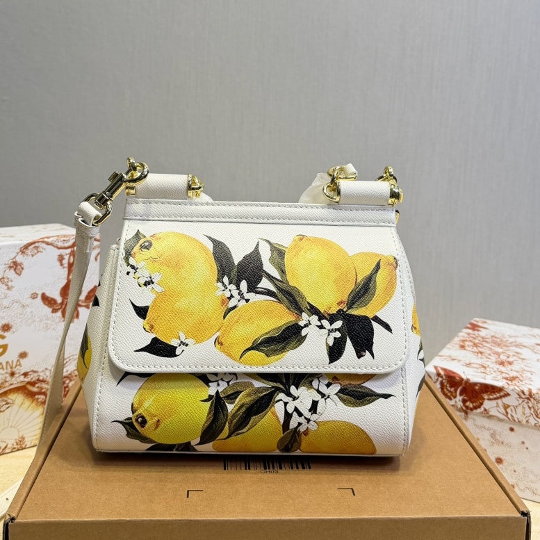 G D Bag  3 Color's