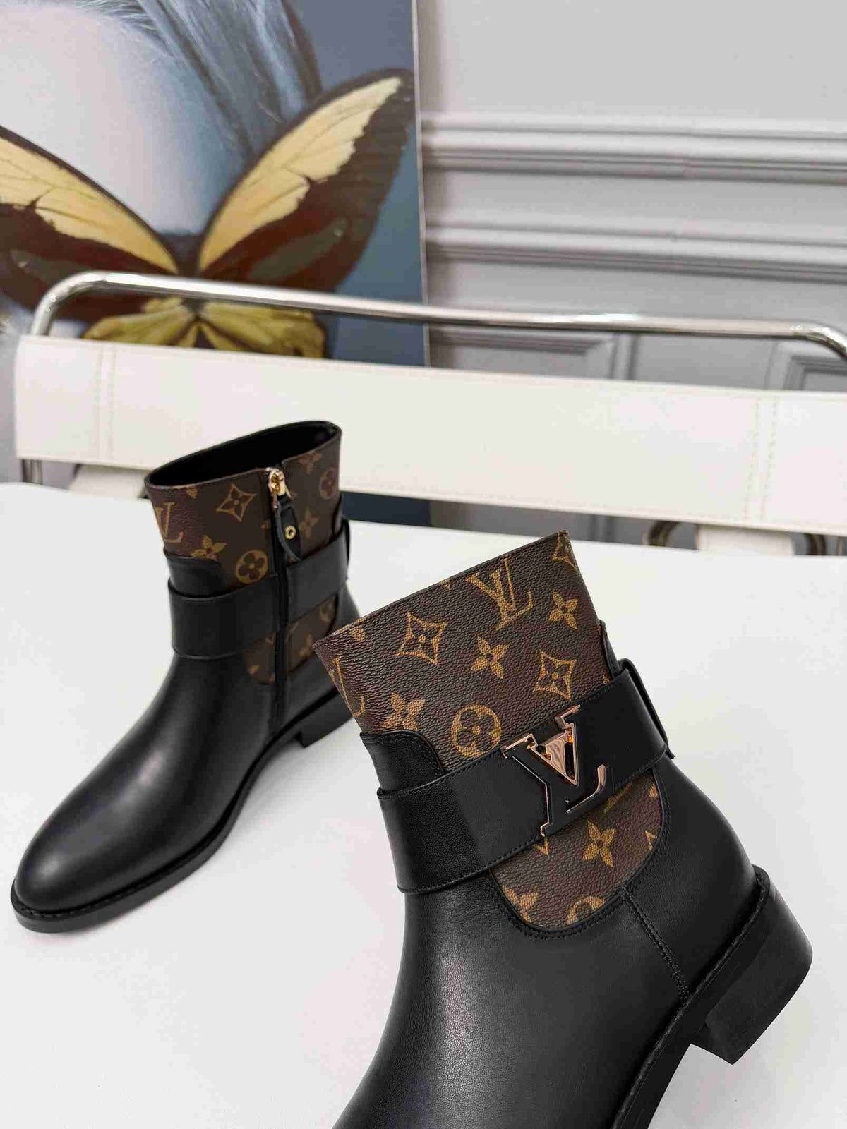 LU Boots monogram Low