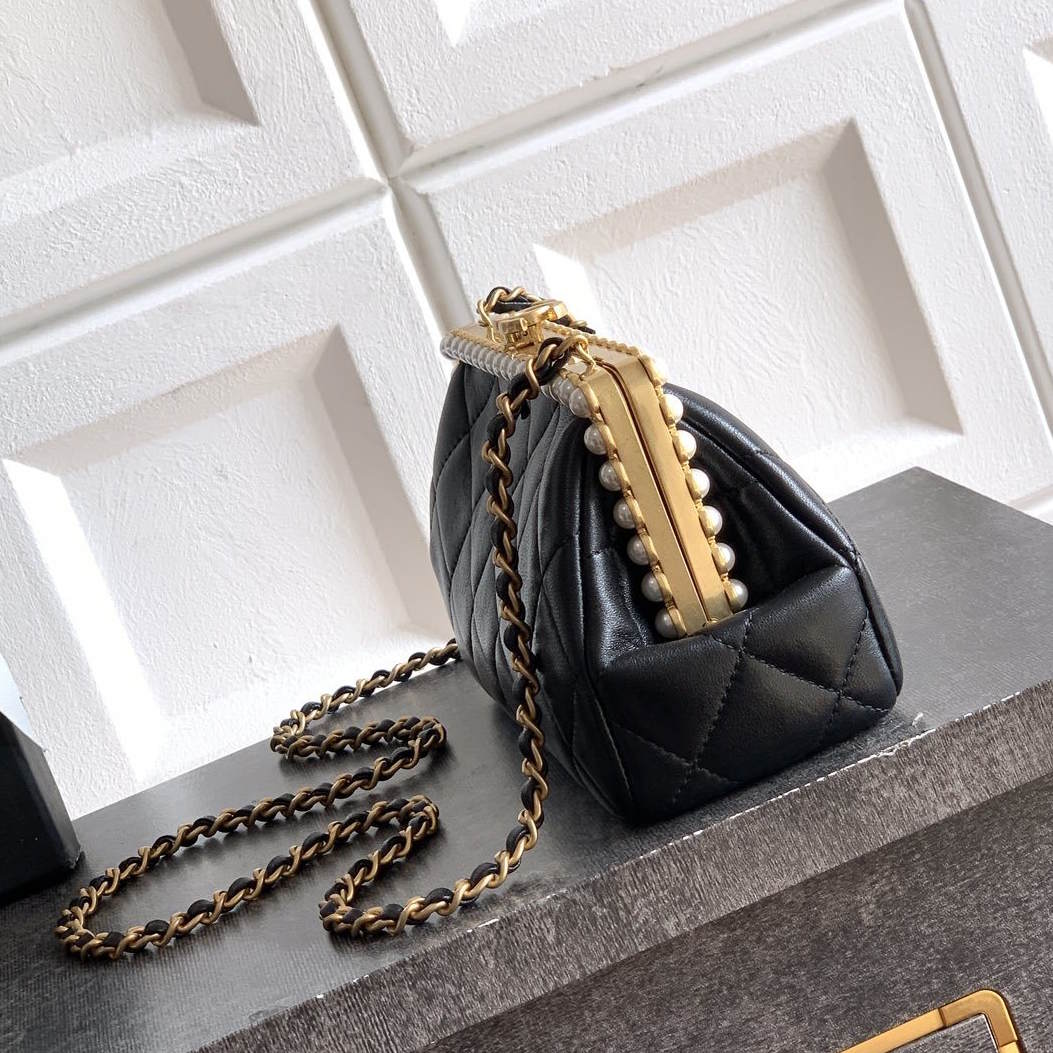 CHL  Bag  size 22 cm  Limited