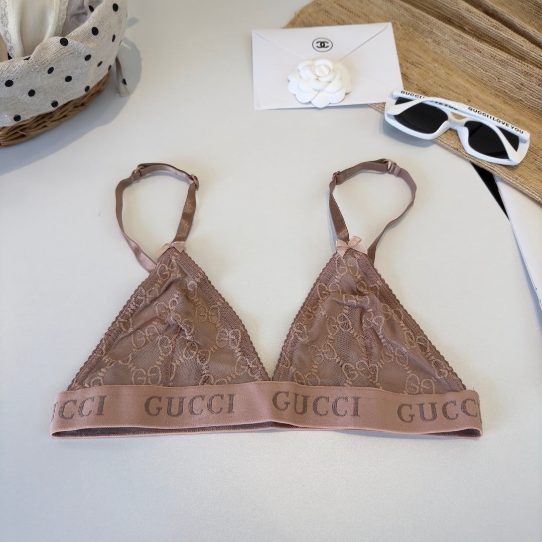 GU  Underwear Woman
