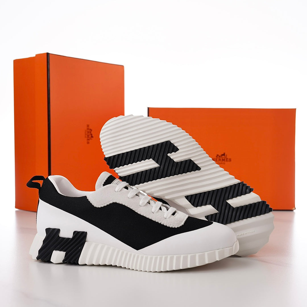 HRM Trainer Sneakers