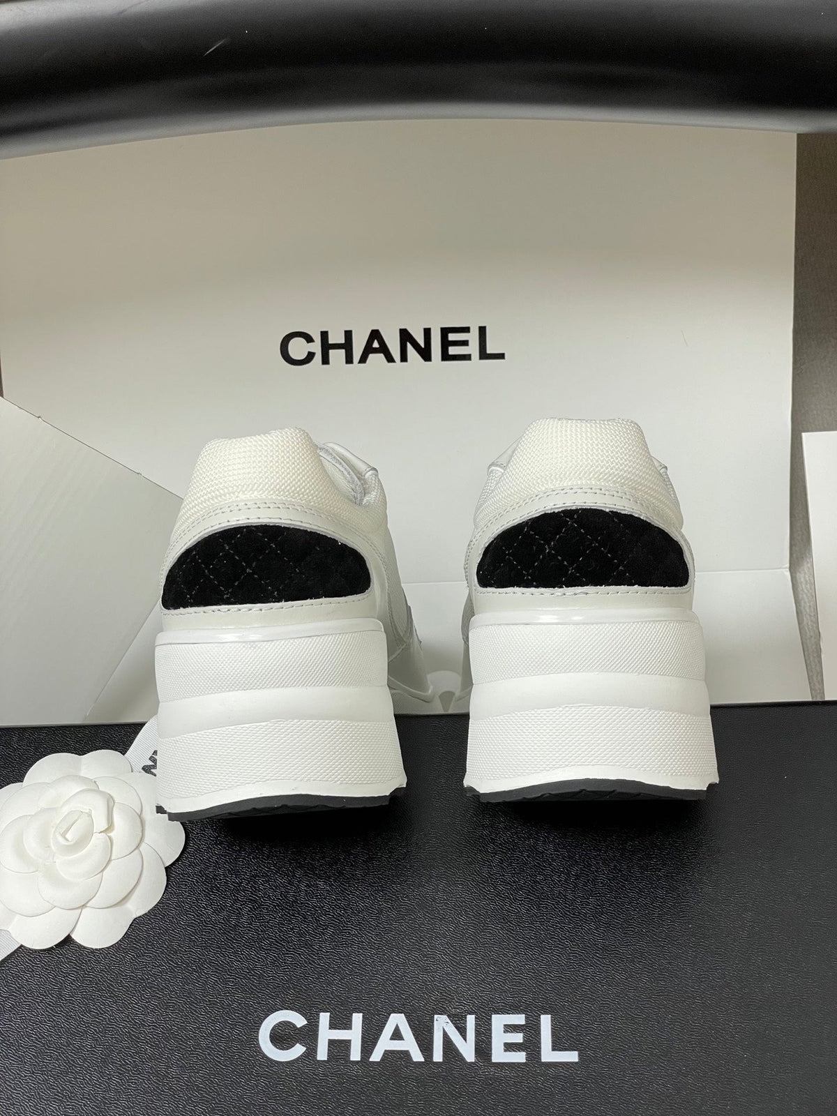 CHL  Sneakers Woman 2 Color's