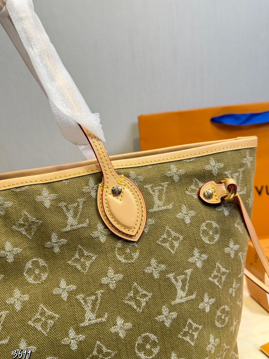 LU  Bag Neverfull 30 cm