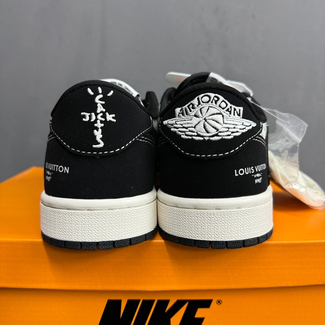N*KE LU  LOW Sneakers  2 Color's