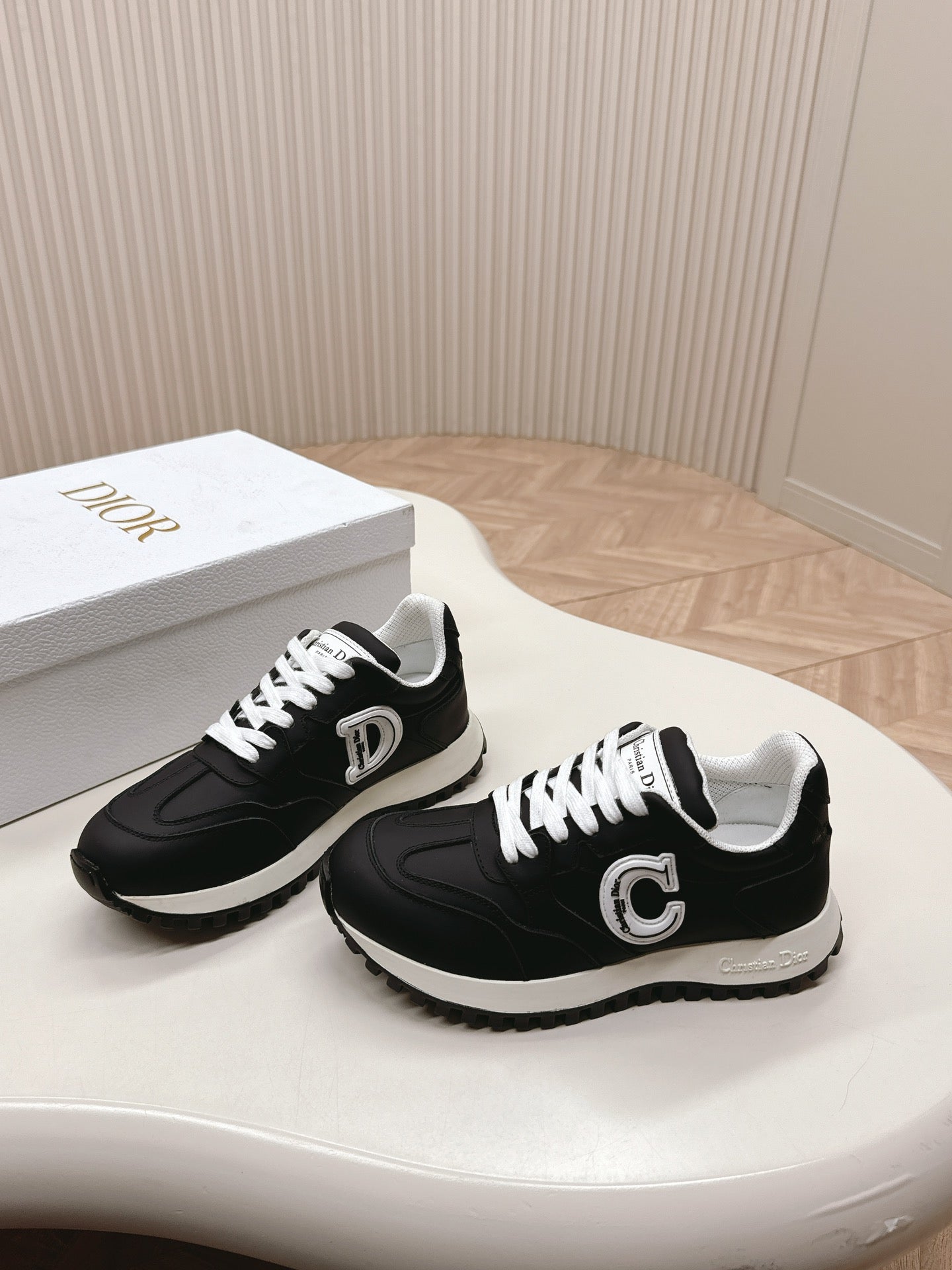 CHD  Sneakers Trainers 2 Color's Woman