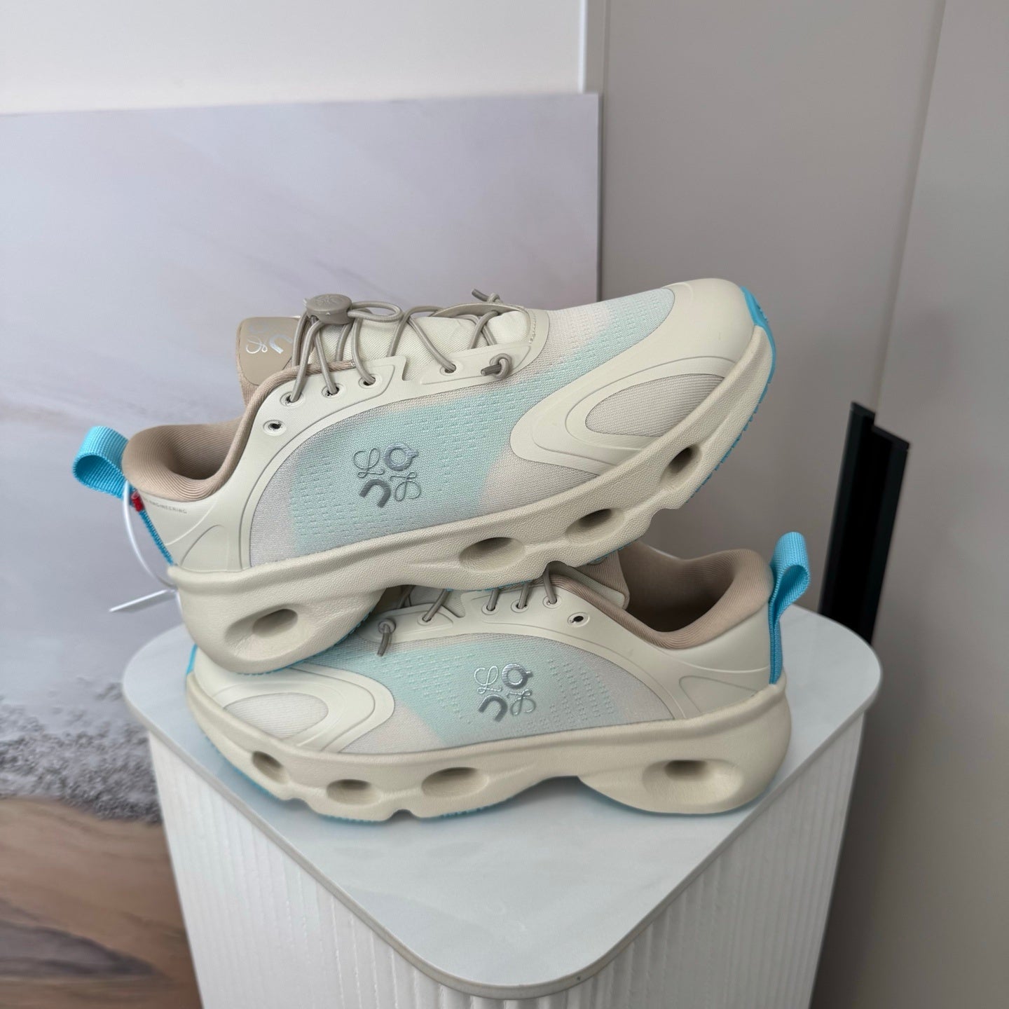 LOEV Sneakers