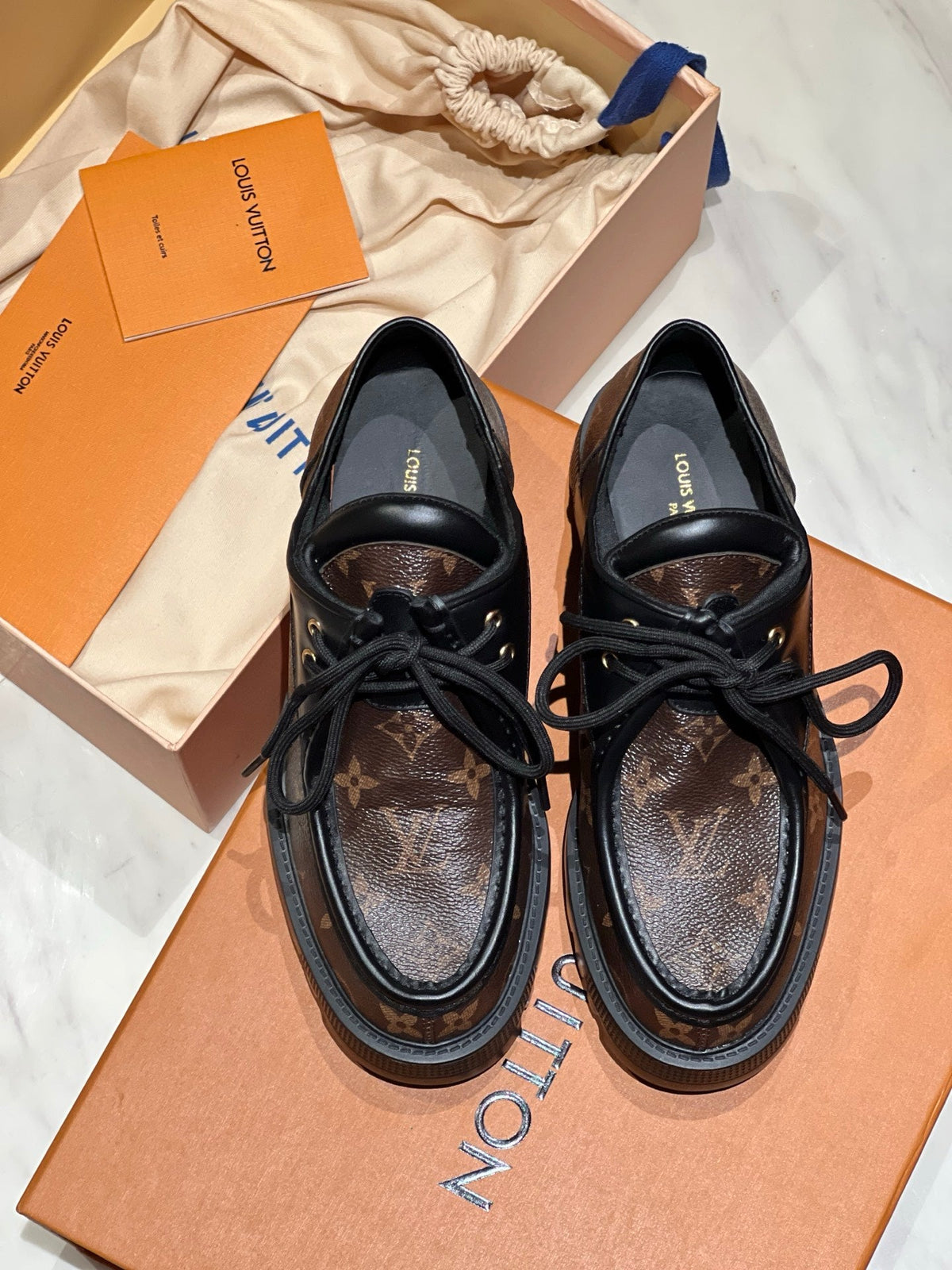 LU  Shoes  Woman