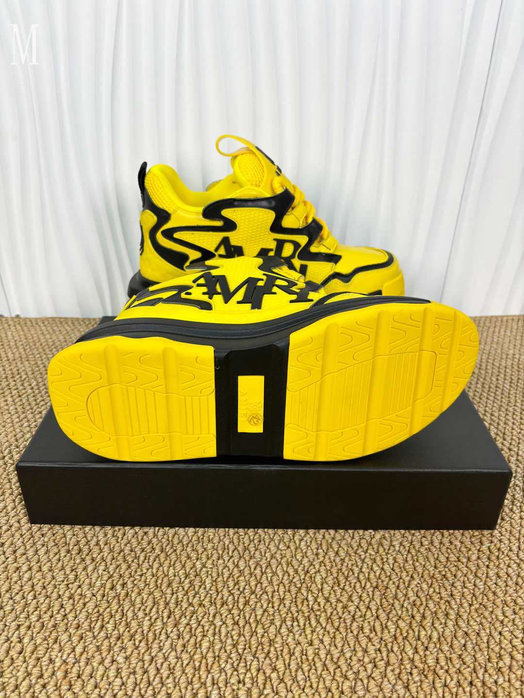 AMR Sneakers 4 Color's High 46
